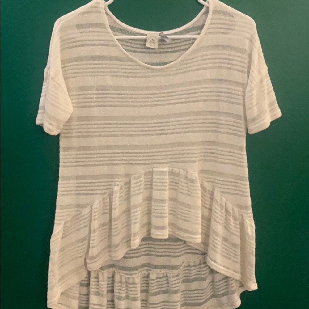Cute flowy bohemian shirt